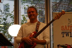 gal/2010/2010 Saitentwist Mayersche 13.11. Tierisches/_thb_2010 Saitentwist Mayersche 13.11. 324.jpg